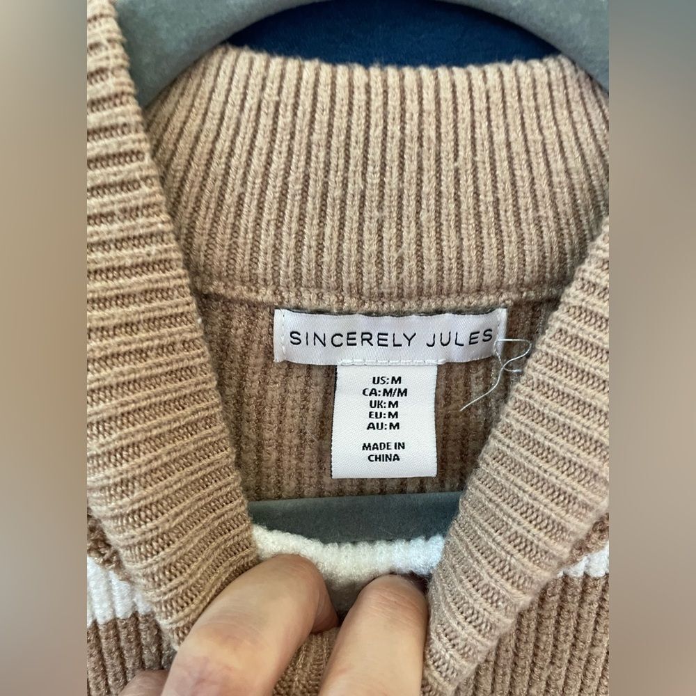 Sincerely Jules Cropped oversize Sweater size medium - Picture 15 of 16